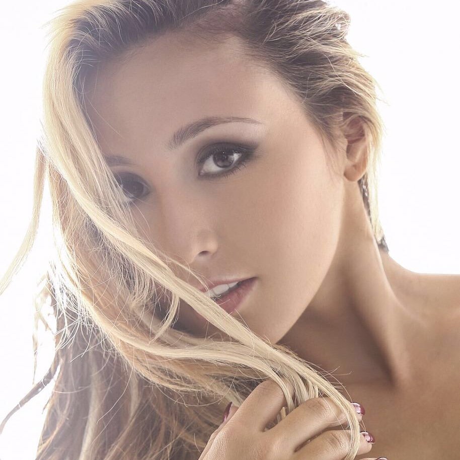 Model Daniela Lopez 